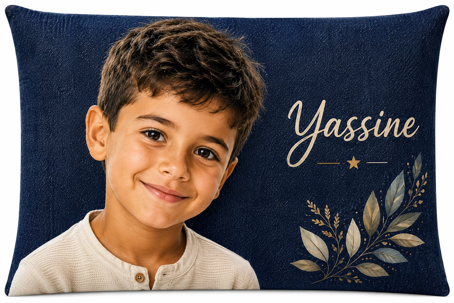 Coussin rectangulaire personnalisé portrait de garçon avec prénom